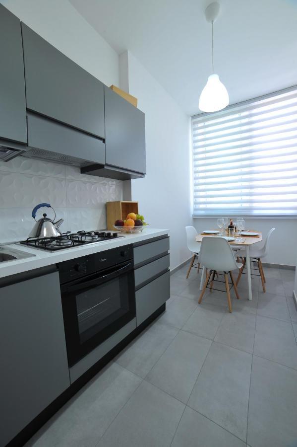 Home 22 Appartamento In Centro Storico - CTA Exterior photo